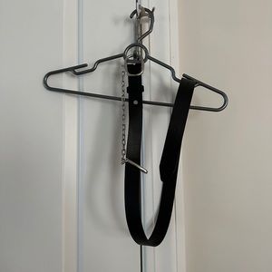 Rag & Bone black leather belt with chain - 42”